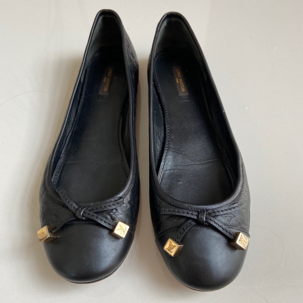 Louis Vuitton Monogram Embossed Debbie Flats 39.5